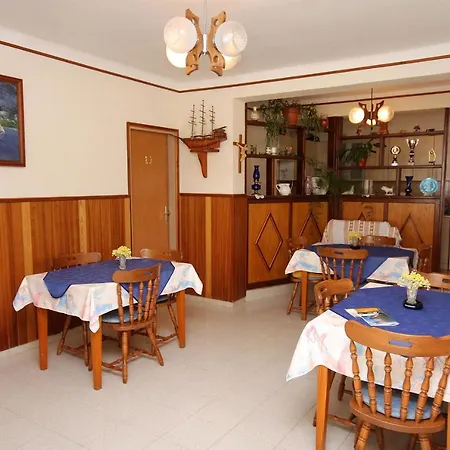 And With Parking Space Palit, Rab - 5039 Guest house Palit