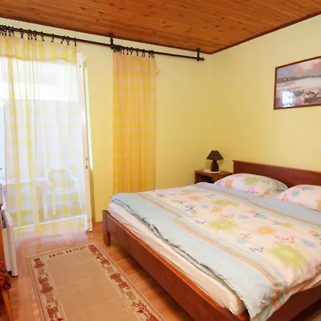 Guest house And With Parking Space Palit, Rab - 5039 Palit