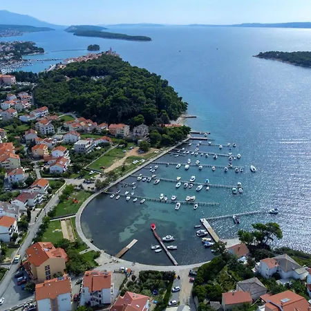 And With Parking Space Palit, Rab - 5039 Guest house Palit