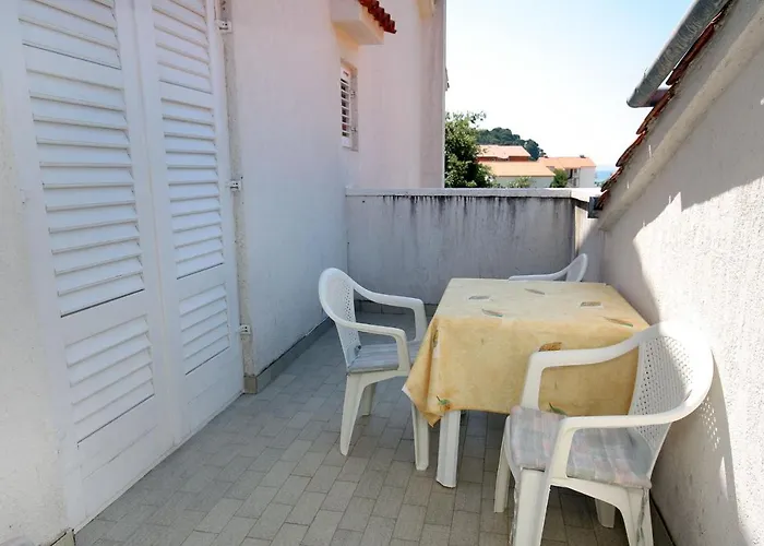 بيت ضيافة And With Parking Space Palit, Rab - 5039