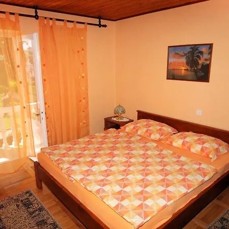 And With Parking Space Palit, Rab - 5039