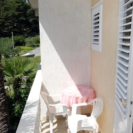 And With Parking Space Palit, Rab - 5039 Guest house 3*
